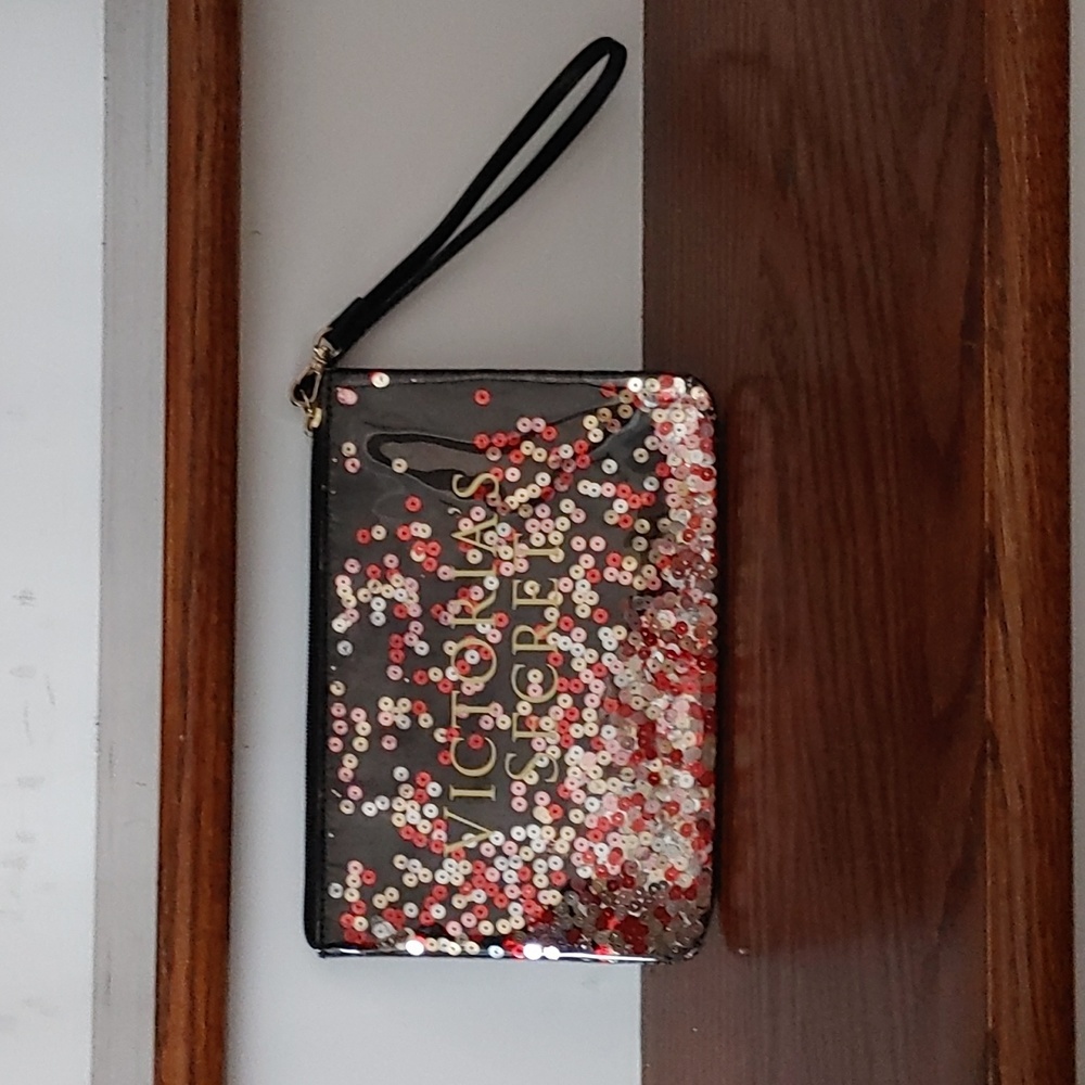Free Victoria Secret Make-Up Bag